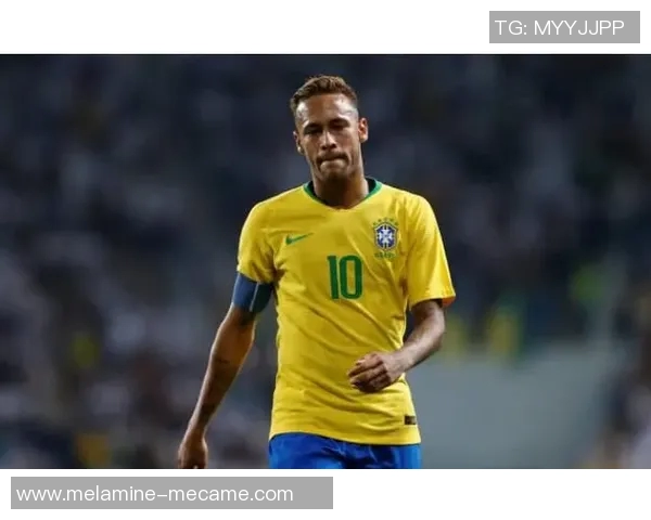 现役足球头号球星解析：为何他被视为当今足坛无可争议的超级巨星