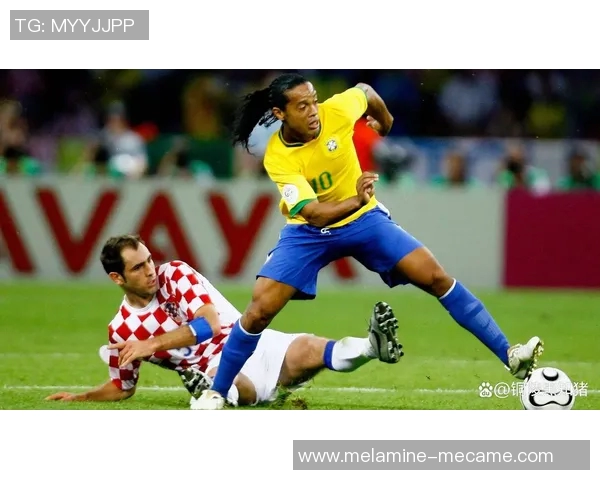 8月26日足坛巨星聚焦盘点球星辉煌瞬间与经典赛事回顾 8月26日足坛巨星聚焦盘点球星辉煌瞬间与经典赛事回顾