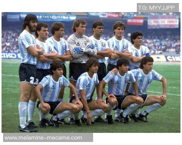 足球球星与经典球衣背后的故事及其文化象征意义分析 足球球星与经典球衣背后的故事及其文化象征意义分析